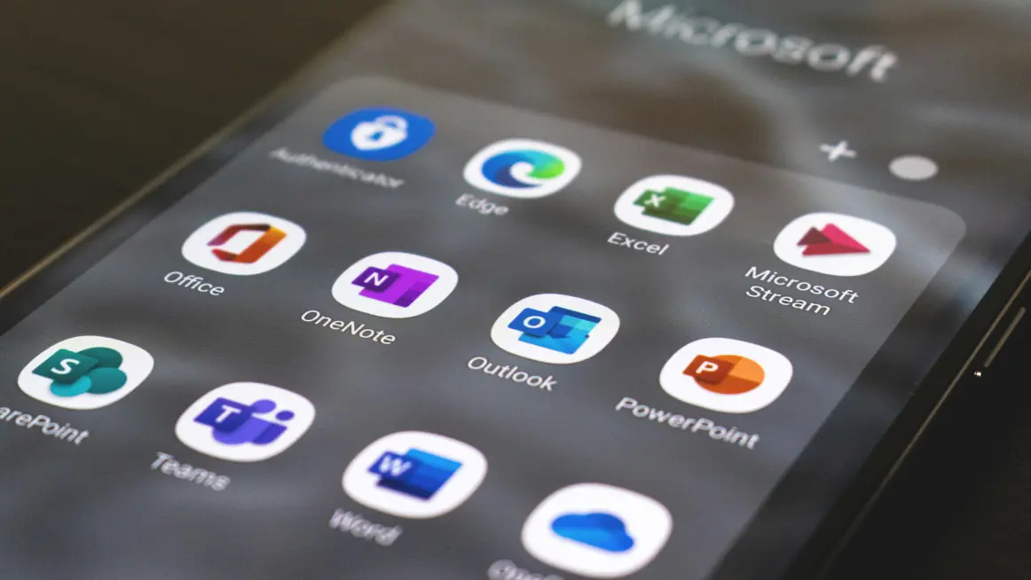 Leverage your Microsoft 365 Apps for Project Portfolio Management.